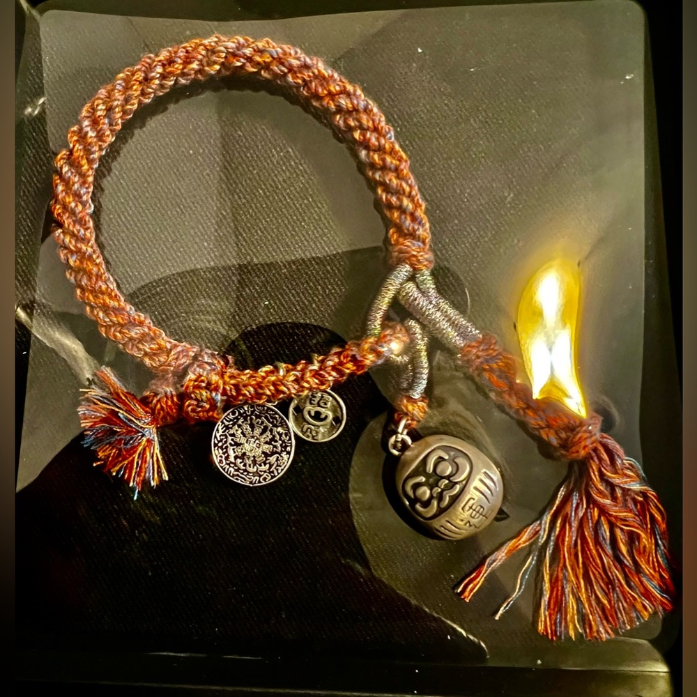 Brand New 925 Sterling Silver Japanese Dharma Lucky Charm .